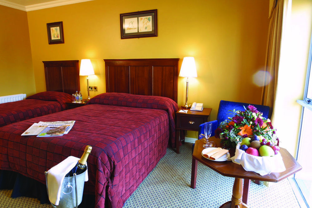 Hyde Hotel Galway Esterno foto