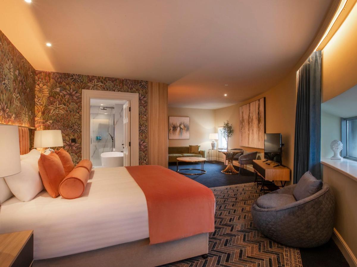 Hyde Hotel Galway Esterno foto
