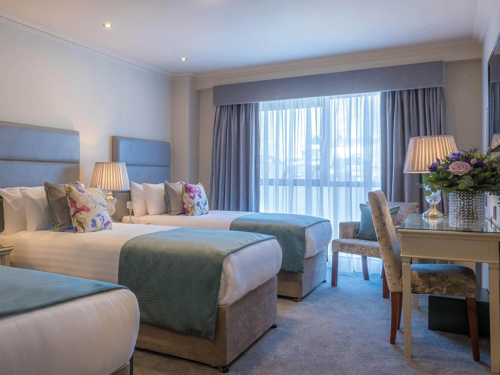 Hyde Hotel Galway Esterno foto